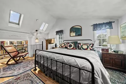 4 Laurel St, Woburn, MA 01801 - Photo 21