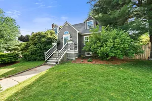 4 Laurel St, Woburn, MA 01801 - Photo 1