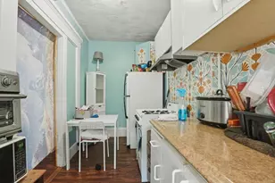 556 High St, Fall River, MA 02720 - Photo 25