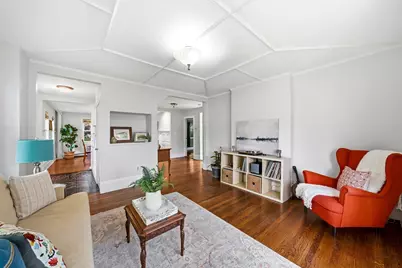 423 Washington St, Winchester, MA 01890 - Photo 5