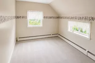 1076 Hill St, Northbridge, MA 01534 - Photo 15