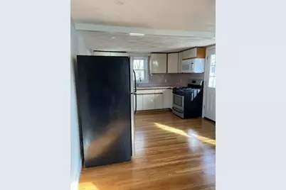 21 Woburn St, Waltham, MA 02453 - Photo 5