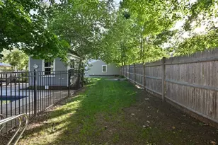 15 Clark St, Danvers, MA 01923 - Photo 29