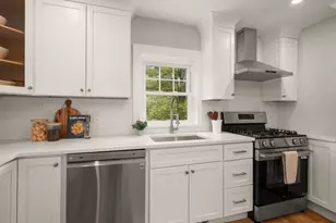 15 Clark St, Danvers, MA 01923 - Photo 5