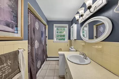 41 Rockland St, Brockton, MA 02301 - Photo 15