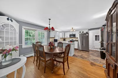 41 Rockland St, Brockton, MA 02301 - Photo 13