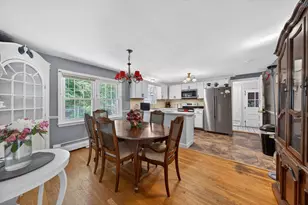 41 Rockland St, Brockton, MA 02301 - Photo 13