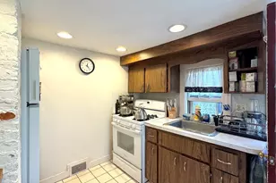1 Washington St, Marblehead, MA 01945 - Photo 3