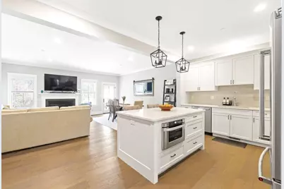 26 Southfield Ln #26, Sherborn, MA 01770 - Photo 5