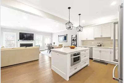 26 Southfield Ln #26, Sherborn, MA 01770 - Photo 5