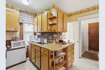 11-13 Brookfield St, Boston, MA 02131 - Photo 33