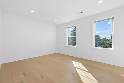 8 Vassar Dr, Milford, MA 01757 - Photo 29