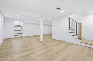 8 Vassar Dr, Milford, MA 01757 - Photo 33