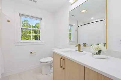 8 Vassar Dr, Milford, MA 01757 - Photo 29