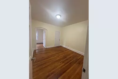 711 Broadway #6, Everett, MA 02149 - Photo 3