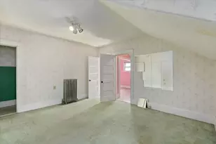 98 Webster St, Haverhill, MA 01830 - Photo 35