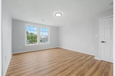 298 King St, Fall River, MA 02724 - Photo 11