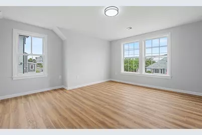 298 King St, Fall River, MA 02724 - Photo 13