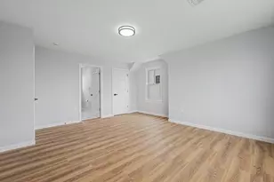 298 King St, Fall River, MA 02724 - Photo 9