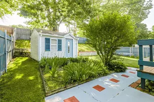 40 Azalea Dr, Taunton, MA 02718 - Photo 35