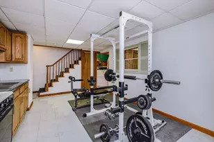 40 Azalea Dr, Taunton, MA 02718 - Photo 25