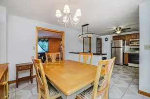 40 Azalea Dr, Taunton, MA 02718 - Photo 9