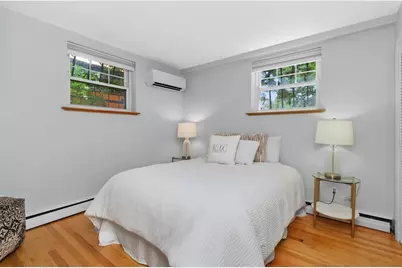 5 Walden St #2, Cambridge, MA 02140 - Photo 9