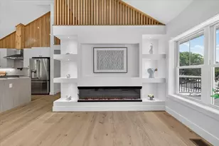 101 Hackensack Rd, Boston, MA 02467 - Photo 9