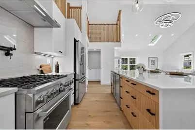 101 Hackensack Rd, Boston, MA 02467 - Photo 3