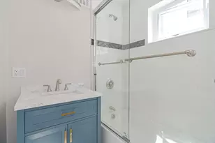 8 Melvin St, Somerville, MA 02145 - Photo 21