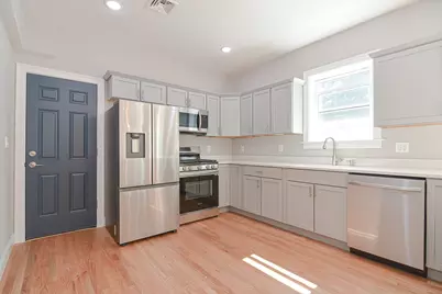 8 Melvin St #2, Somerville, MA 02145 - Photo 9