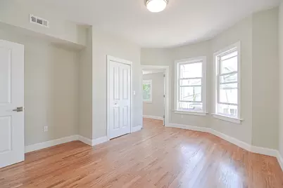 8 Melvin St #2, Somerville, MA 02145 - Photo 15