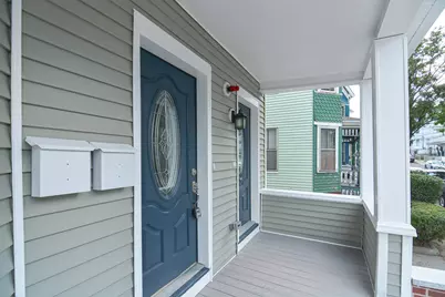 8 Melvin St #2, Somerville, MA 02145 - Photo 5