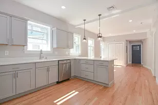 8 Melvin St, Somerville, MA 02145 - Photo 11