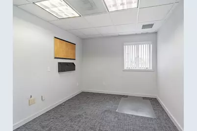 247 Newbury St, Danvers, MA 01923 - Photo 11