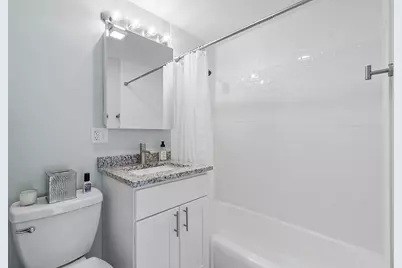 29 Custer St #201, Boston, MA 02130 - Photo 7