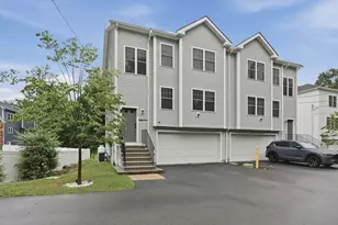 670 Burncoat St, Worcester, MA 01606 - Photo 3
