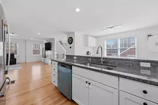 670A Burncoat St, Worcester, MA 01606 - Photo 3