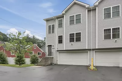 670 Burncoat St #A, Worcester, MA 01606 - Photo 1