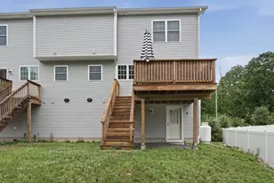 670A Burncoat St, Worcester, MA 01606 - Photo 27