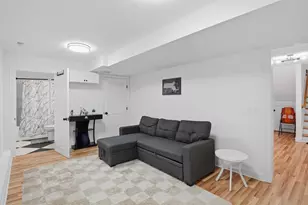 670A Burncoat St, Worcester, MA 01606 - Photo 23