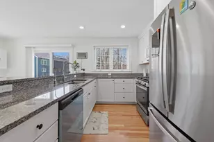 670 Burncoat St, Worcester, MA 01606 - Photo 7