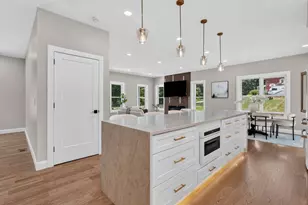 139 Middle Rd, Southampton, MA 01073 - Photo 11