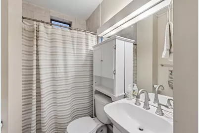 362-366 Commonwealth #4D, Boston, MA 02115 - Photo 11