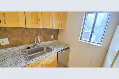 36 Village Hill Ln #36, Natick, MA 01760 - Photo 5