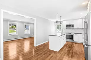 38 Idora Ave, Haverhill, MA 01832 - Photo 9