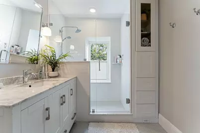 511 E 8th #2, Boston, MA 02127 - Photo 21