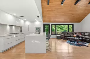 37 Slocum Rd, Boston, MA 02130 - Photo 7