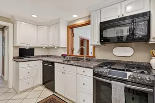 35 Cottage Ln, Weymouth, MA 02188 - Photo 3