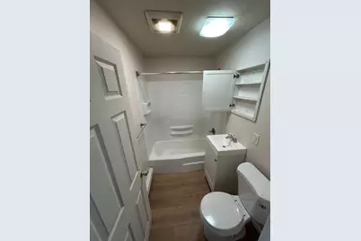 148 Charlton St #C, Southbridge, MA 01550 - Photo 5